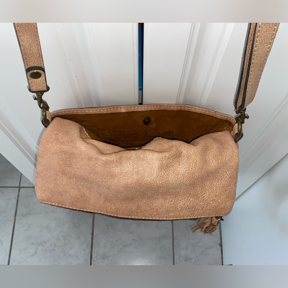 Patricia Nash Italian Leather Crossbody Purse - Picture 5 of 10